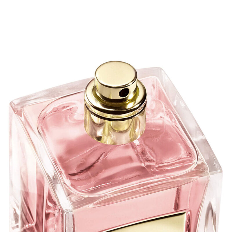 Rose Alexandrie Armani Prive armani beauty rose alexandrie armani prive