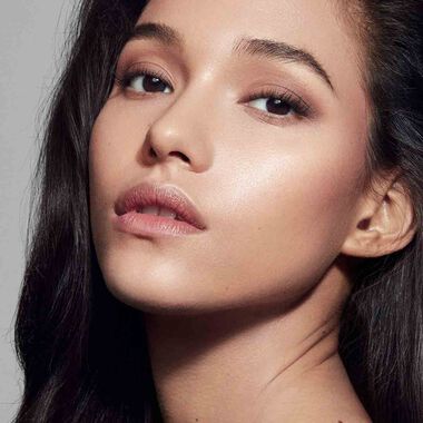 faces futurist hydra rescue moisturizing foundation with spf 45