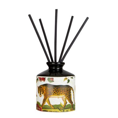 faces street mythology tobacco flower and amber reed diffuser 200ml